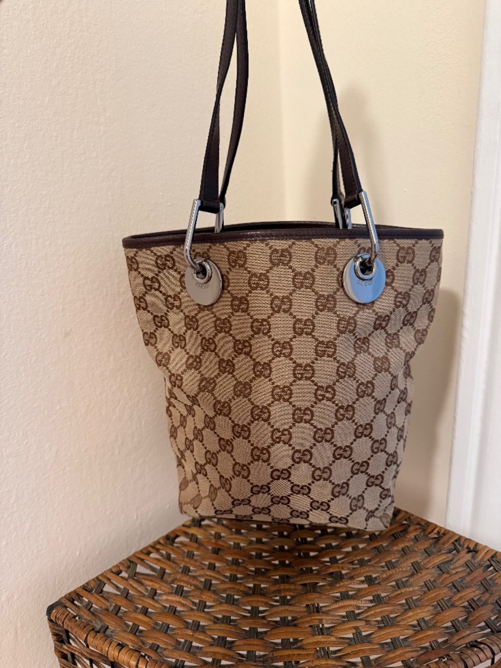 Classic Gucci Abby Bucket Tote Bag